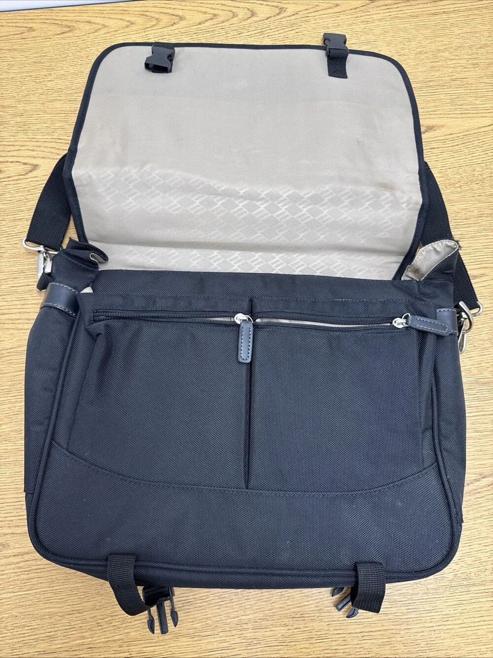 Joseph Abboud - Black Laptop Travel Case Canvas Laptop, Messenger, Bag
